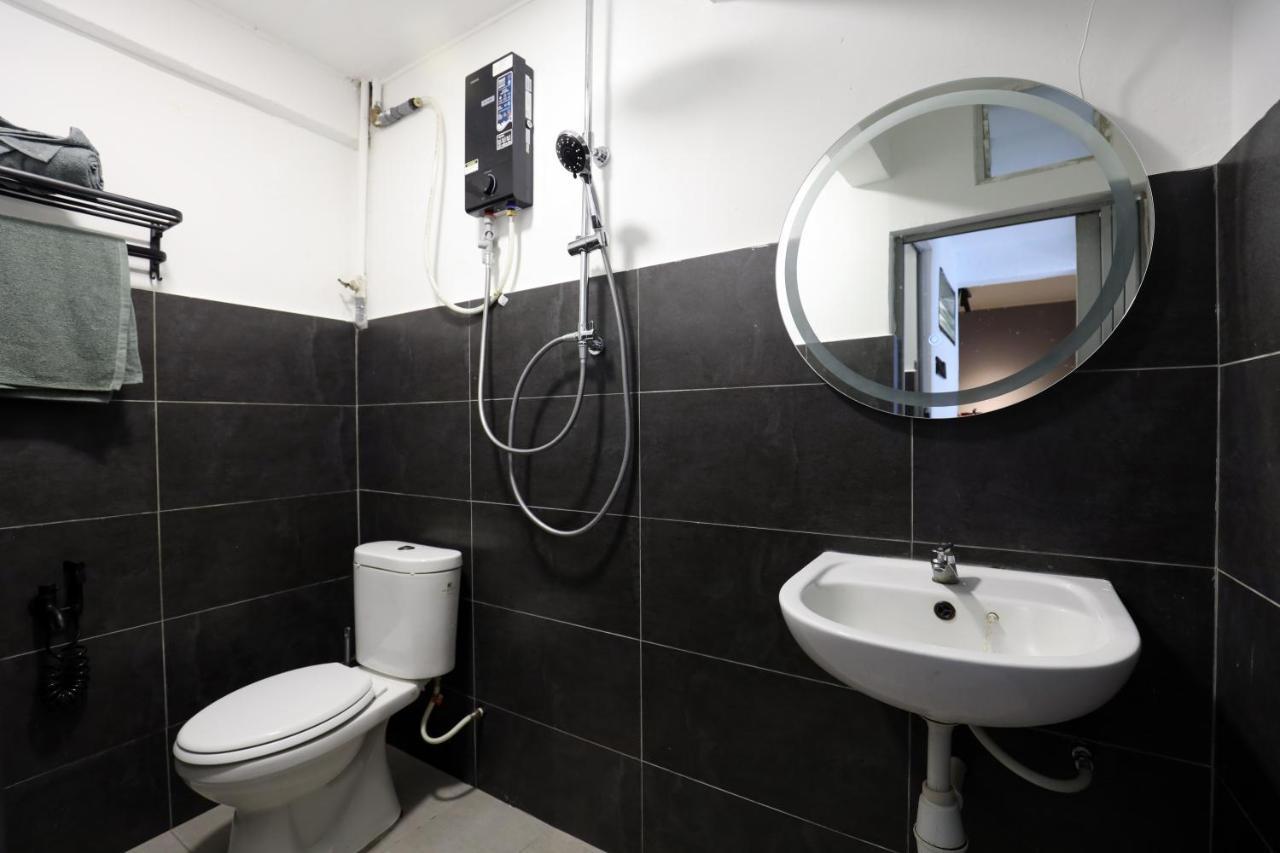Cozy Homestay With Karaoke System & Pool Table Kuala Lumpur Eksteriør billede